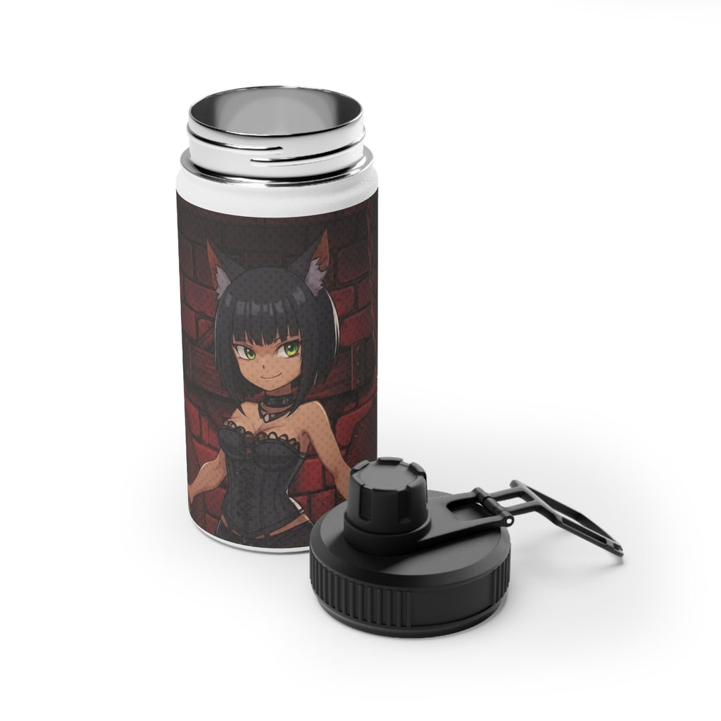 Gourde isotherme Anime YAMI avec image d'une héroïne féline sur fond de briques rouges.