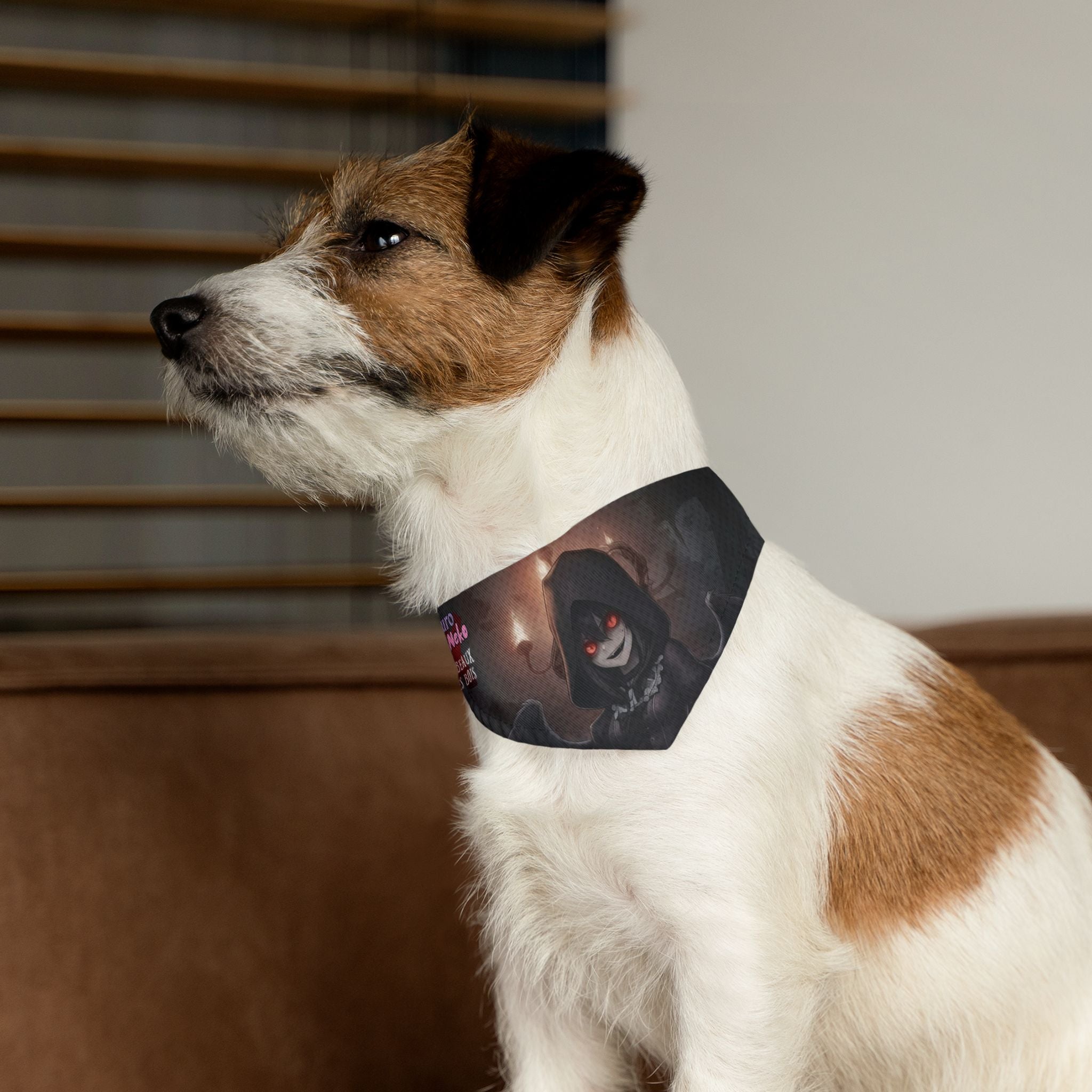 Collier bandana chat & chien Anime YORU porté par un chien, mettant en avant un design animé et un style unique.