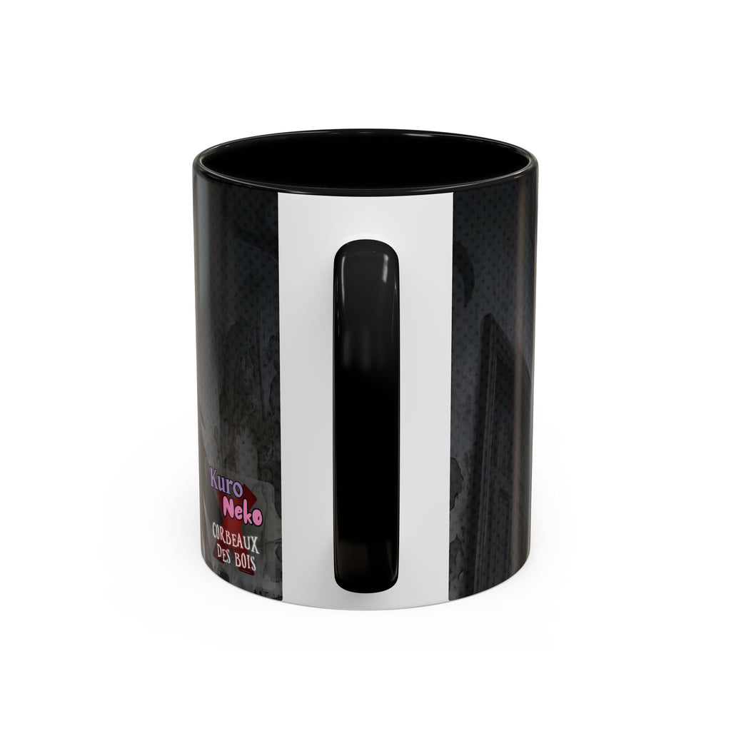 Mug Anime YORU avec design gothique, illustration de corbeaux sur fond sombre.