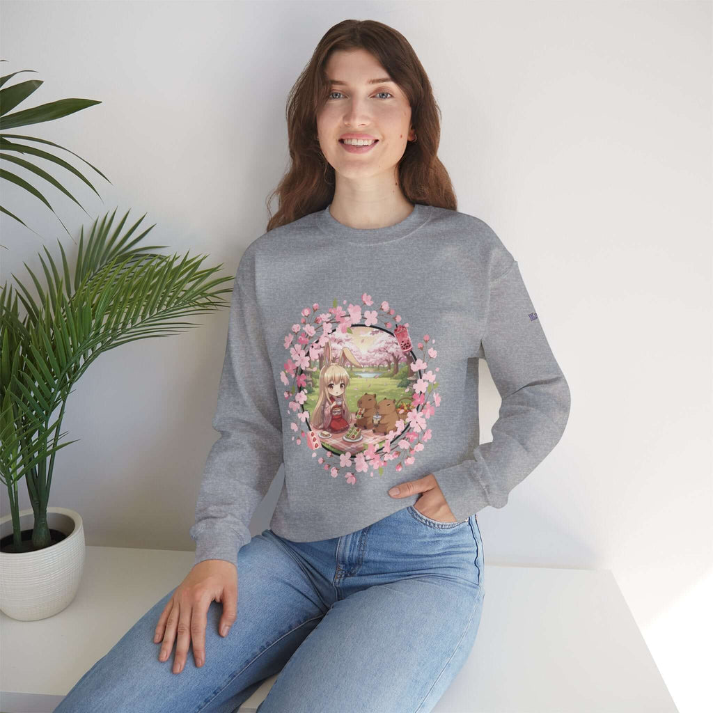 Sweatshirt Anime HARU Muse Chibi Pique-nique Sakura avec une jeune femme, oreilles d'animaux et fleurs de sakura, Kuro Neko Shop.