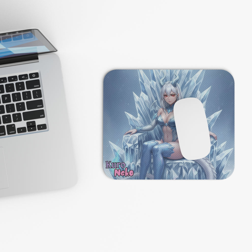 Tapis de souris Anime YUKI Puissance Hivernale avec design de dragonne sur trône de glace.