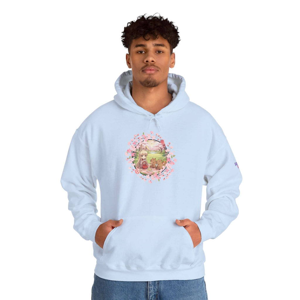 Sweat à capuche Anime HARU Muse Chibi Pique-nique Sakura avec motif de pique-nique et fleurs, disponible chez Kuro Neko Shop.