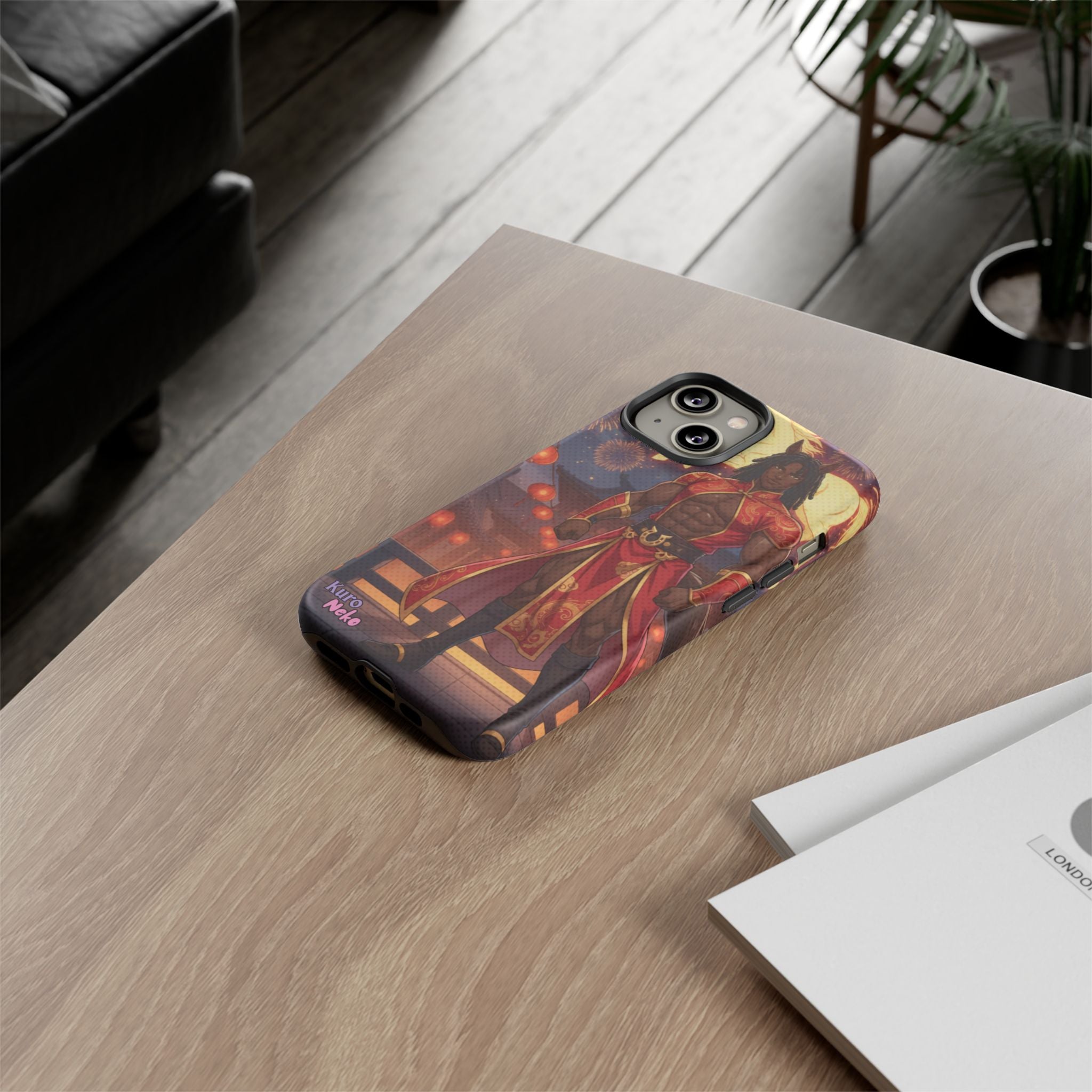 Coque RYO husbando cheval zodiaque en main utilisation quotidienne iPhone Samsung
Coque téléphone anime RYO sur table protection premium design Année du Cheval
