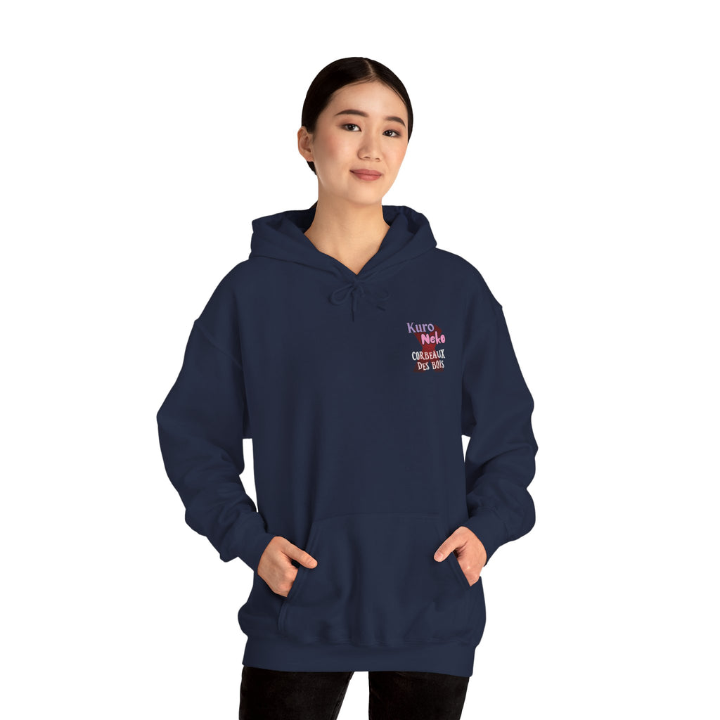 Sweat à Capuche Anime YORU, femme portant un hoodie bleu marine avec un design unique.