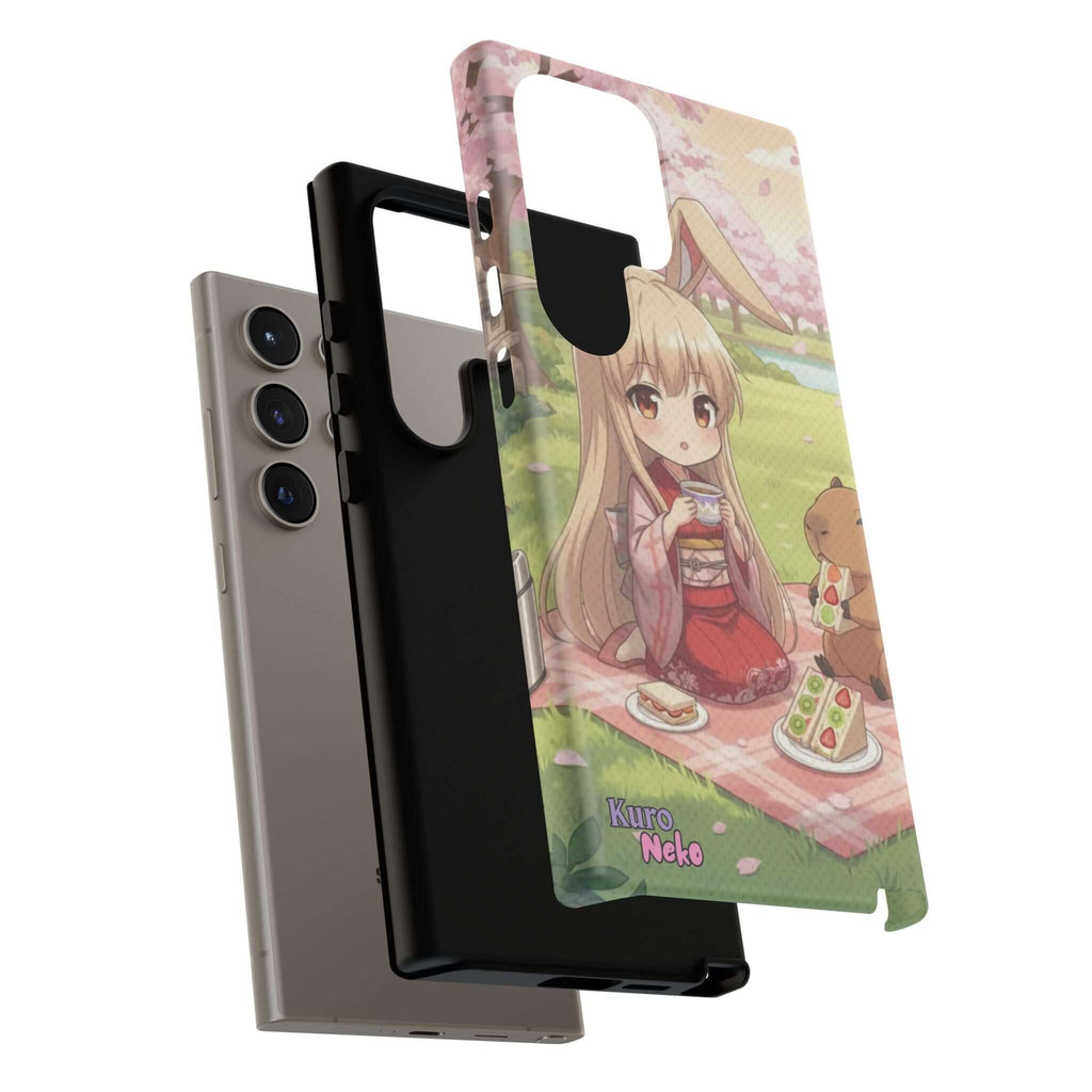 Coque de Téléphone Anime HARU Muse Chibi Pique-nique, présentant un personnage au style anime avec oreilles d'animaux, Kuro Neko Shop.