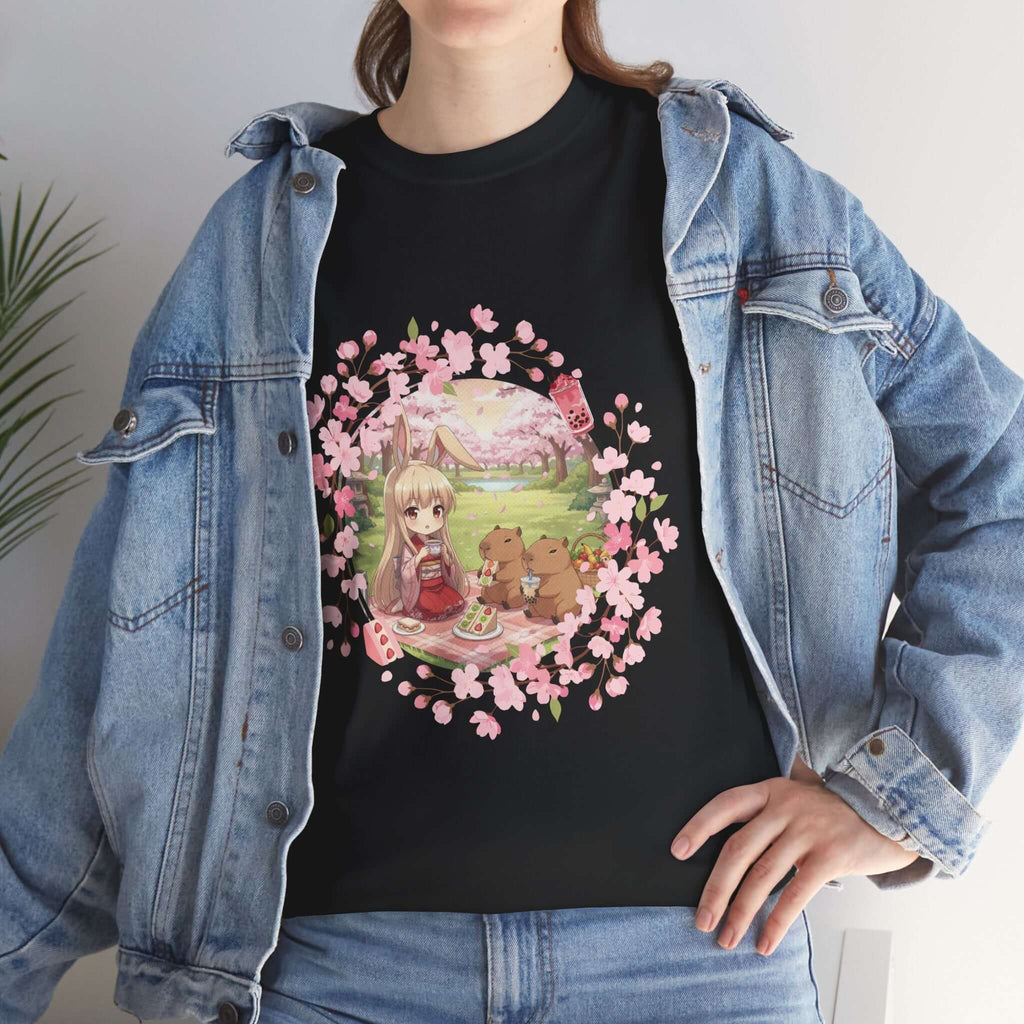 T-shirt Anime HARU Muse Chibi Pique-nique Sakura avec personnage kemonomimi et oreilles d'animaux, Kuro Neko Shop.