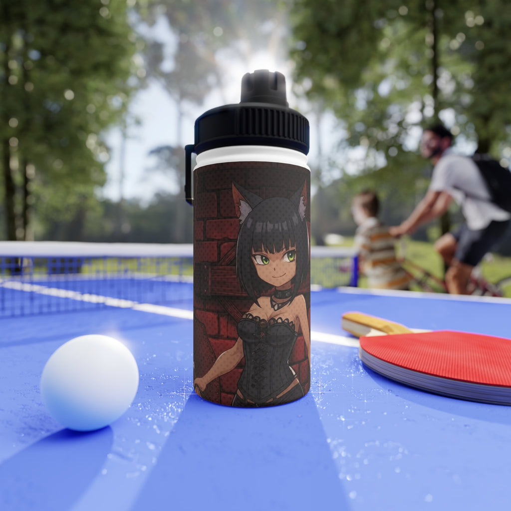 Gourde isotherme Anime YAMI avec illustration de caractère sur un fond de jeu en extérieur.
