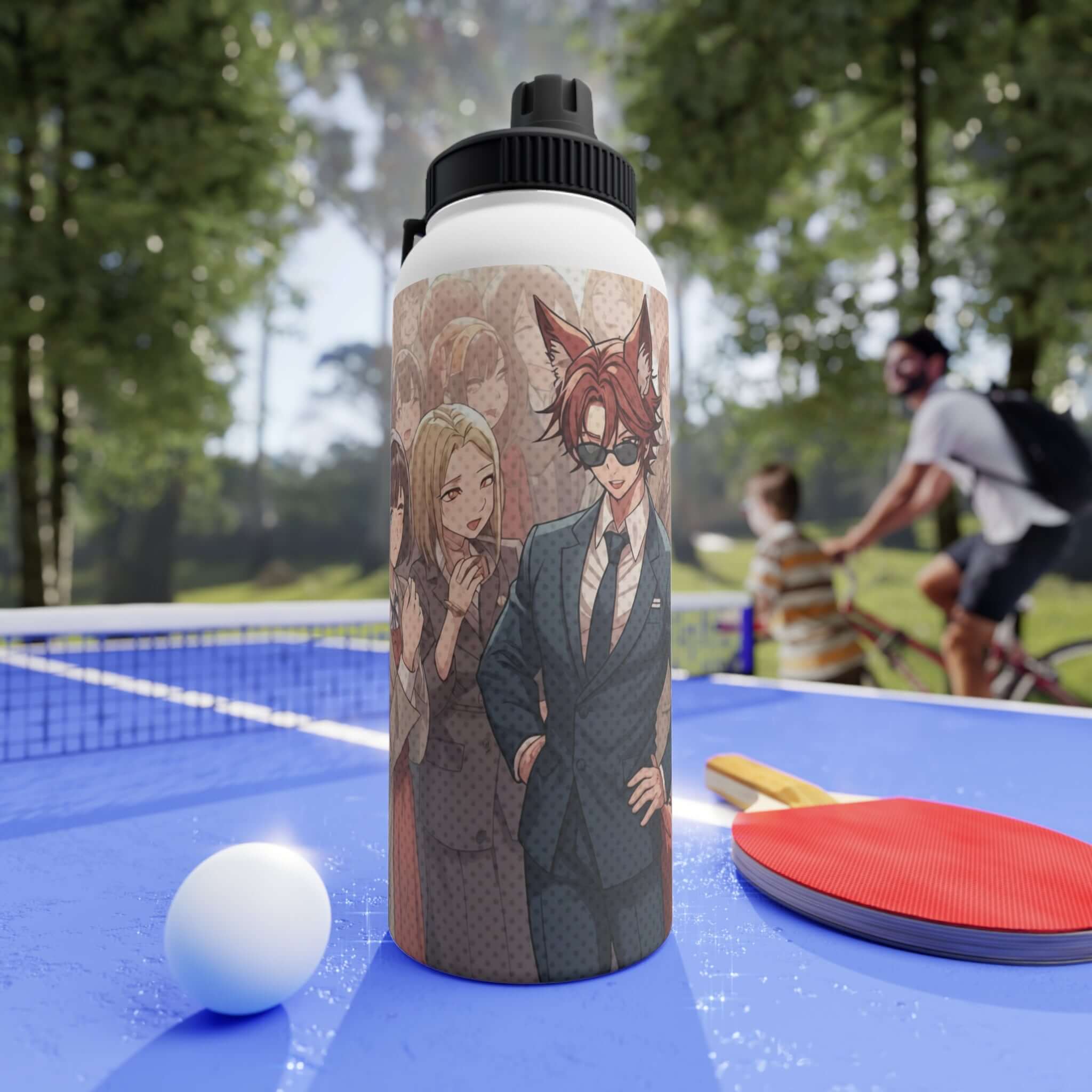 Bouteille isotherme sportive en acier inoxydable blanc 950ml avec artwork Kaito renard kemonomimi husbando mystérieux, oreilles de renard, charme sombre, double paroi thermique, bouchon sport, design original Kuro Neko Shop, sans BPA