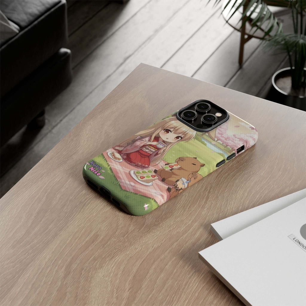 Coque de Téléphone Anime HARU Muse Chibi Pique-nique avec un personnage kemonomimi et oreilles d'animaux, Kuro Neko Shop.