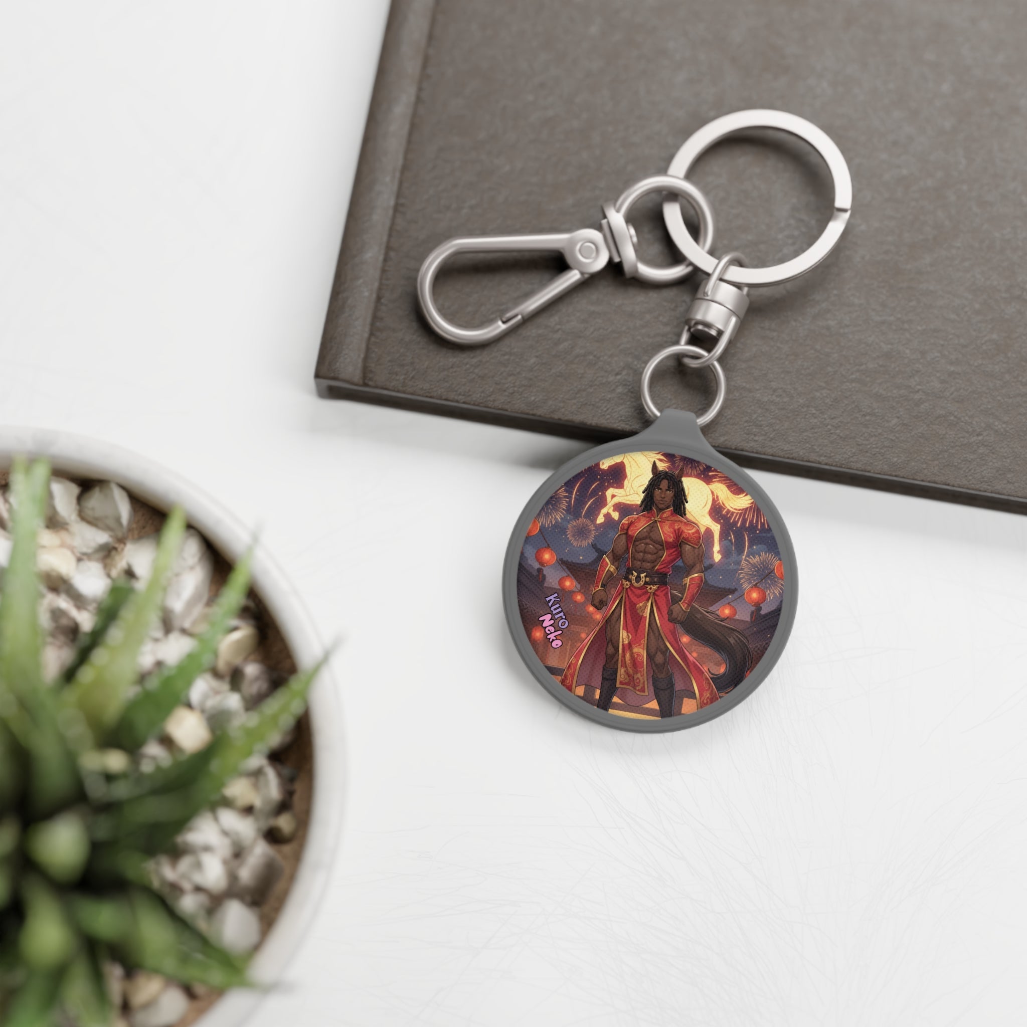 Porte-clés Anime RYO avec illustration de personnage en style royal, représentant le Gardien Céleste.