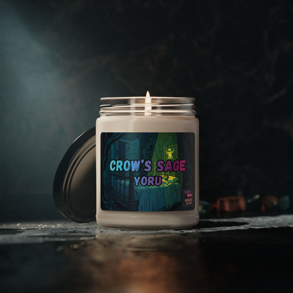 Bougie parfumée Anime YORU avec une étiquette colorée "CROW'S SAGE YORU" sur un fond sombre.