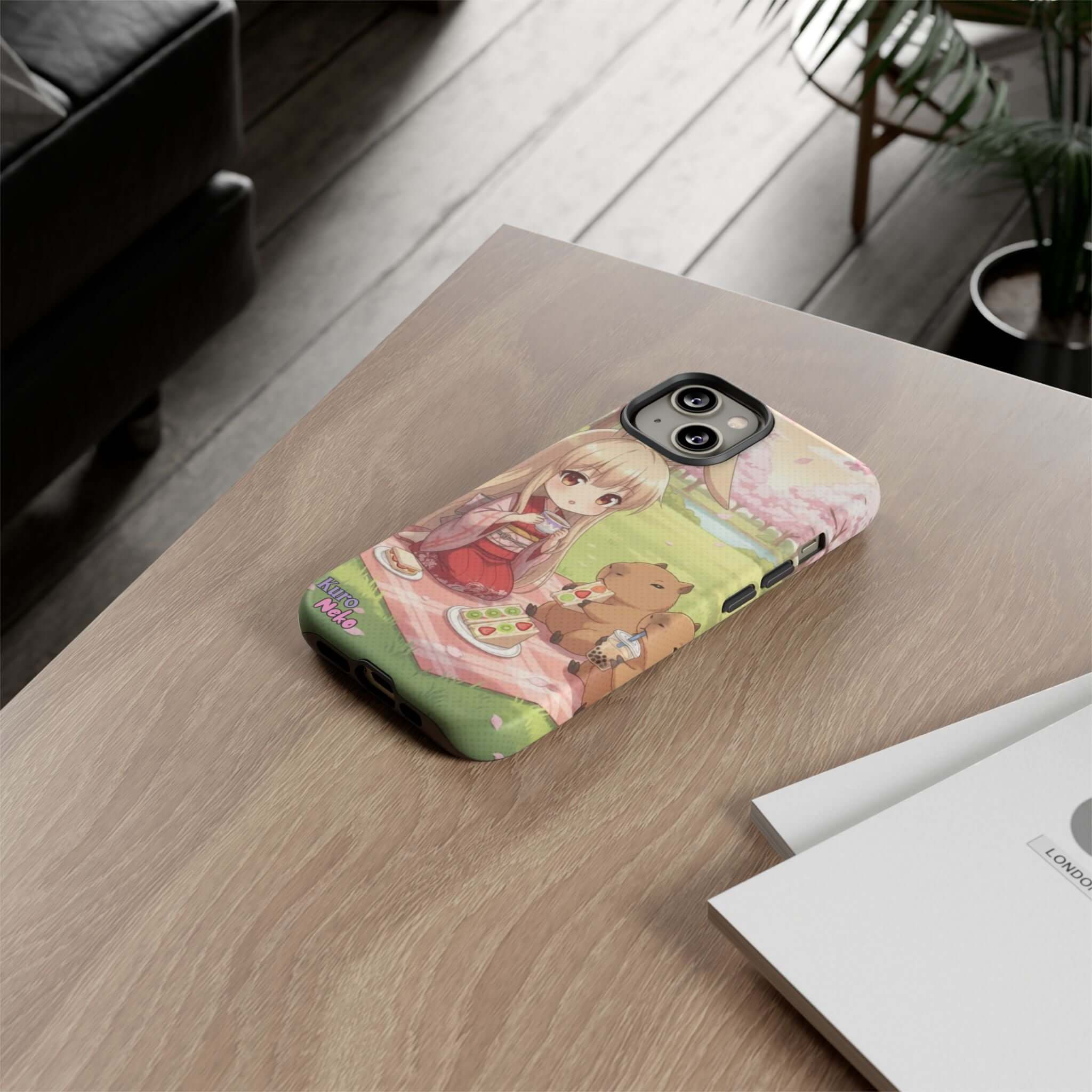 Coque de Téléphone Anime HARU Muse Chibi Pique-nique avec un design cute de kemonomimi, oreilles d'animaux et pique-nique, Kuro Neko Shop.