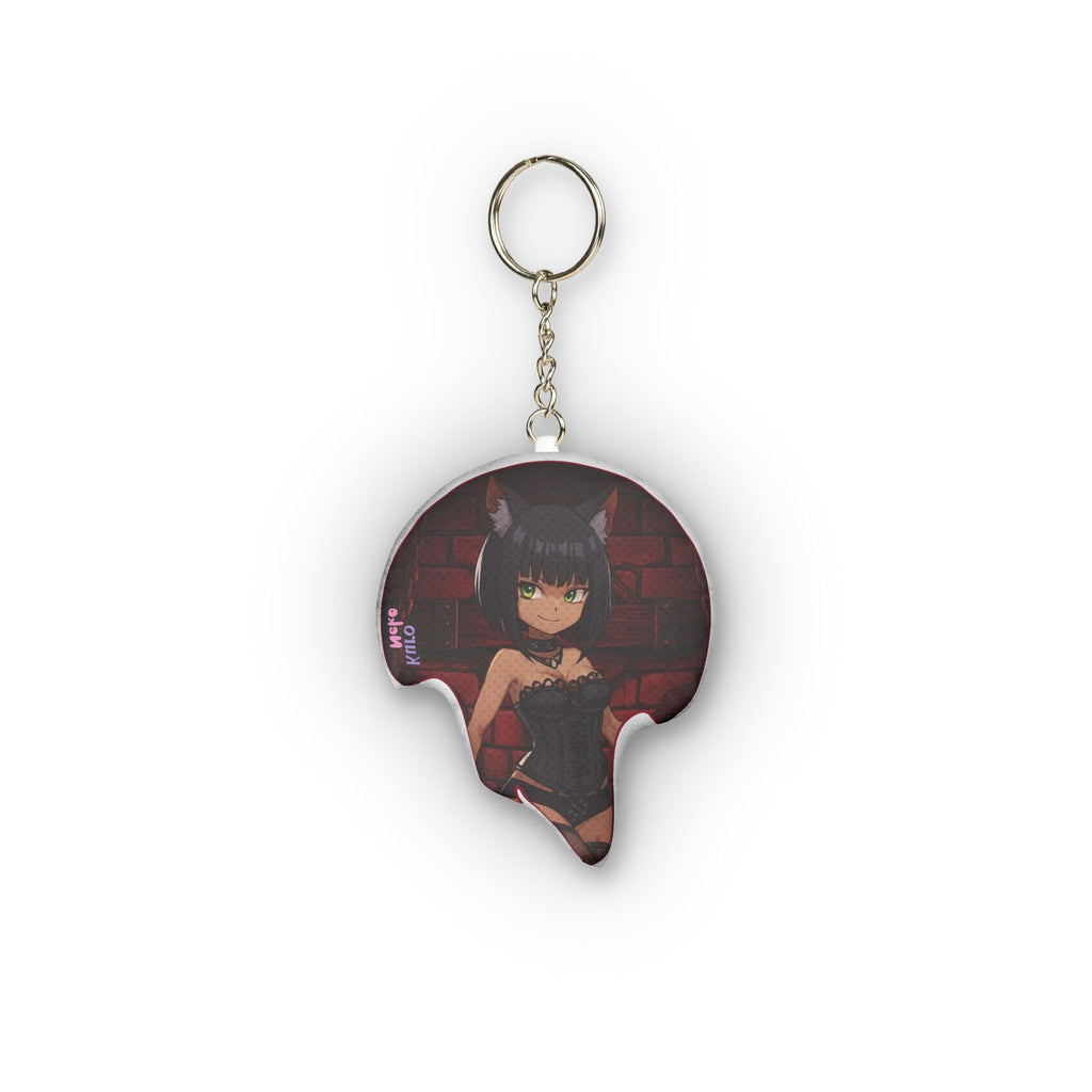 Porte-clés Peluche Anime YAMI avec design gothique et louve kemonomimi sur fond de briques.